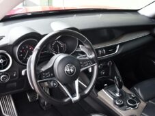 Alfa Romeo Stelvio 2.0 206kW Q4 VELOCE - 14