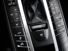 Porsche Macan S 3.0V6 260kW PANO - 25