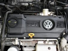 Volkswagen Passat 1.4TSi NAVI VÝHŘEV PDC - 35