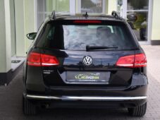 Volkswagen Passat 1.4TSi NAVI VÝHŘEV PDC - 9