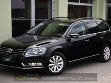 Volkswagen Passat 1.4TSi NAVI VÝHŘEV PDC - 0