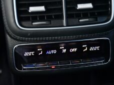 Mercedes-Benz GLS 63 AMG 4MATIC+ 7MÍST HUD TAŽNÉ - 22