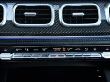 Mercedes-Benz GLS 63 AMG 4MATIC+ 7MÍST HUD TAŽNÉ - 37