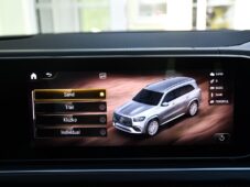 Mercedes-Benz GLS 63 AMG 4MATIC+ 7MÍST HUD TAŽNÉ - 39