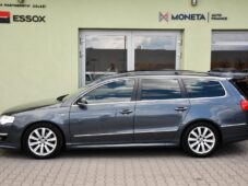 Volkswagen Passat 2.0TDi DSG - 9