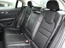 Volvo S60 T4 INSCRIPTION VIRTUAL 1M ČR - 19
