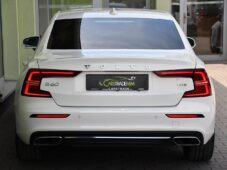 Volvo S60 T4 INSCRIPTION VIRTUAL 1M ČR - 9