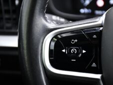 Volvo S60 T4 INSCRIPTION VIRTUAL 1M ČR - 22