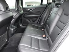 Volvo S60 T4 INSCRIPTION VIRTUAL 1M ČR - 18