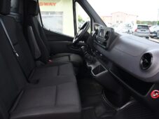 Mercedes-Benz Sprinter 2.0 - 10