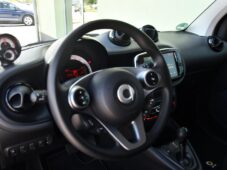 Smart Fortwo EQ - 10