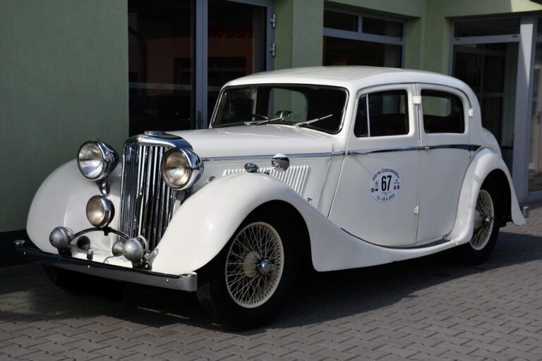 Jaguar Ostatní SS Saloon - 1