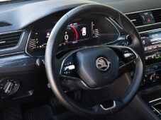 Škoda Superb 2.0TDi 147kW STYLE NTOP TAŽNÉ - 16