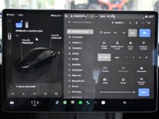 Tesla Model 3 LONG RANGE DUAL MOTOR AWD FL - 30