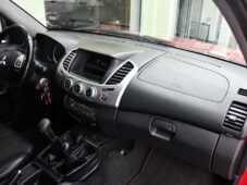 Mitsubishi L200 DK DI-D 2,5HP TOP EDITION - 16