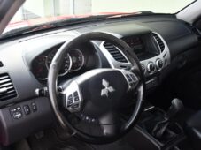 Mitsubishi L200 DK DI-D 2,5HP TOP EDITION - 14