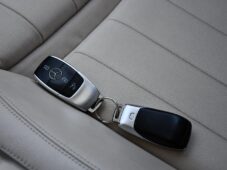 Mercedes-Benz Třídy E 350d - 36