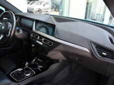 BMW Řada 2 218d M-PERFORMANCE TAŽNÉ 1M ČR - 17