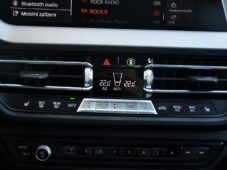 BMW Řada 2 218d M-PERFORMANCE TAŽNÉ 1M ČR - 23