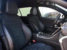 Mercedes-Benz Třídy C 220D 4M AMG ČR - 13