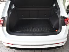 Volkswagen Tiguan 2.0Bi-TDi R-LINE 4M DSG HUD ČR - 40