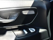 Mercedes-Benz Vito 250D 4MATIC 8MÍST TAŽNÉ NAVI - 17