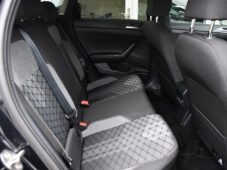 Volkswagen Taigo 1.0TSi DSG R-LINE ČR - 17