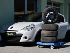 Renault Clio 1,2i 55KW 2xKOLA - 1