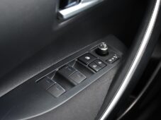 Toyota Corolla 1,5 VVT-i DYNAMIC FORCE COMFOR - 25