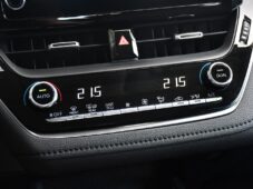Toyota Corolla 1,5 VVT-i DYNAMIC FORCE COMFOR - 31