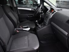 Opel Zafira 1.8i VYHŘ. SEDAČKY TAŽNÉ 7MÍST - 16