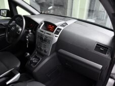 Opel Zafira 1.8i VYHŘ. SEDAČKY TAŽNÉ 7MÍST - 15