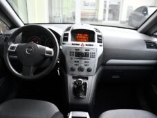 Opel Zafira 1.8i VYHŘ. SEDAČKY TAŽNÉ 7MÍST - 4
