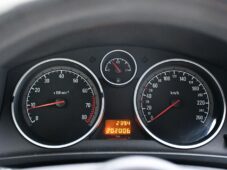 Opel Zafira 1.8i VYHŘ. SEDAČKY TAŽNÉ 7MÍST - 22