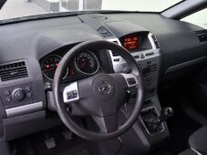 Opel Zafira 1.8i VYHŘ. SEDAČKY TAŽNÉ 7MÍST - 13