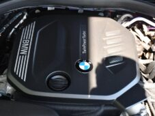 BMW Řada 4 420d xDrive M-SPORT ČR PANO 1M - 40