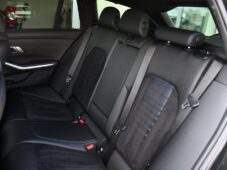 BMW Řada 3 320d xDrive M-SPORT 1M ČR - 12