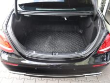 Mercedes-Benz Třídy E 220d 4MATIC K360 VIRTUAL ČR - 36