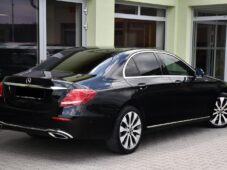 Mercedes-Benz Třídy E 220d 4MATIC K360 VIRTUAL ČR - 3
