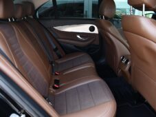 Mercedes-Benz Třídy E 220d 4MATIC K360 VIRTUAL ČR - 19
