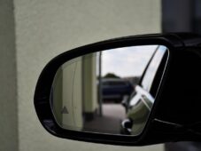 Mercedes-Benz Třídy E 220d 4MATIC K360 VIRTUAL ČR - 34