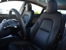 Tesla Model Y LONG RANGE DUAL MOTOR - 10