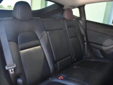 Tesla Model Y LONG RANGE DUAL MOTOR - 16