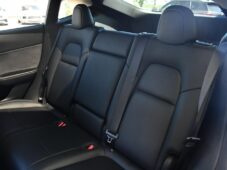 Tesla Model Y LONG RANGE DUAL MOTOR - 19