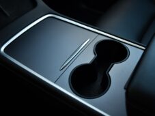 Tesla Model Y LONG RANGE DUAL MOTOR - 27