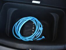 Tesla Model Y LONG RANGE DUAL MOTOR - 37