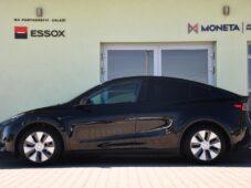 Tesla Model Y LONG RANGE DUAL MOTOR - 1