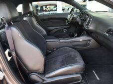 Dodge Challenger 5.7 V8 HEMI - 12