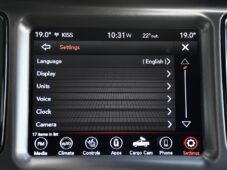 Dodge Challenger 5.7 V8 HEMI - 31