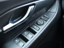 Hyundai i30 1.0TGi DCT - 24